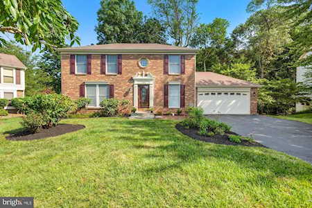 3602 Fishers Hill Ct Fairfax, VA 22033