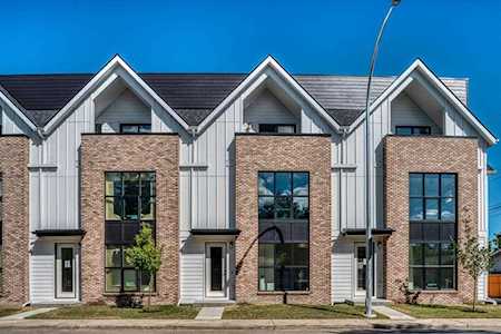 5108 20 St SW Calgary, AB T3E 1J8