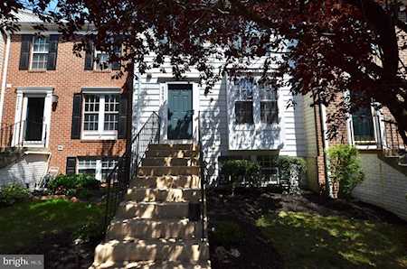 45447 Gable Square Sterling, VA 20164