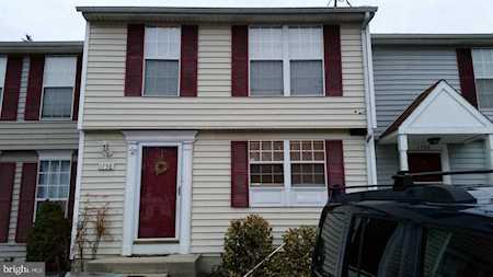 1758 Jacobs Meadow Dr Severn, MD 21144