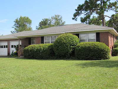 605 Charlotte Avenue Carolina Beach, NC 28428