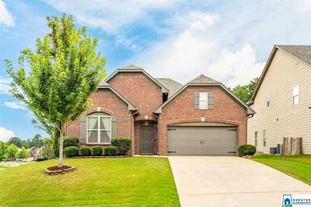 1228 Washington Dr Moody, AL 35004