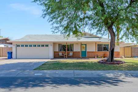 2172 E Greenway Drive Tempe, AZ 85282