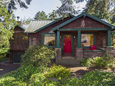 3378 SW Carolina St Portland, OR 97239