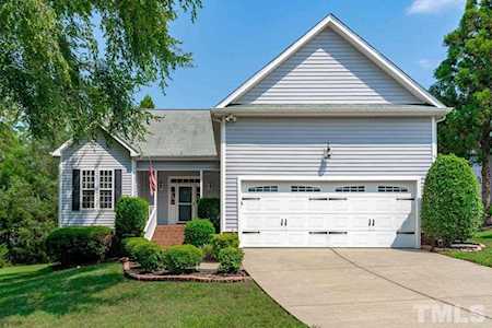 104 Highland Springs Lane Holly Springs, NC 27540