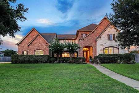 17702 Refuge Lake Dr Cypress, TX 77433