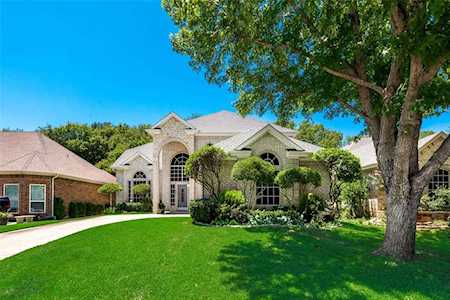 5541 Greenview Court North Richland Hills, TX 76148