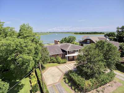 8712 Bald Eagle Lane Wilmington, NC 28411