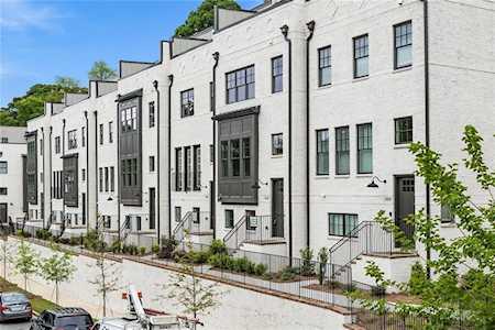 1811 Huntington Hills Ln NW #11 Atlanta, GA 30309