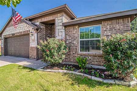 9860 Osprey Drive Fort Worth, TX 76108