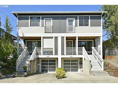 2553 SE 31st Ave Portland, OR 97202