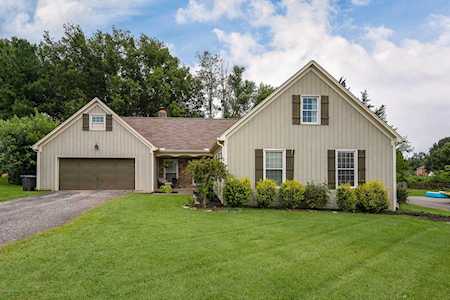 3909 Meadowland Dr Prospect, KY 40059