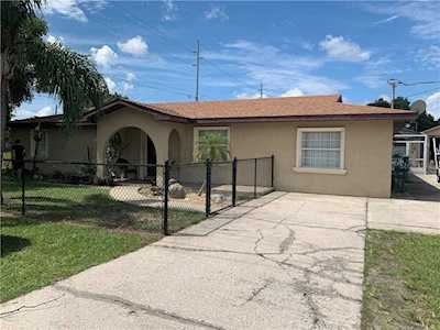 550 E Findley Ave Eagle Lake, FL 33839