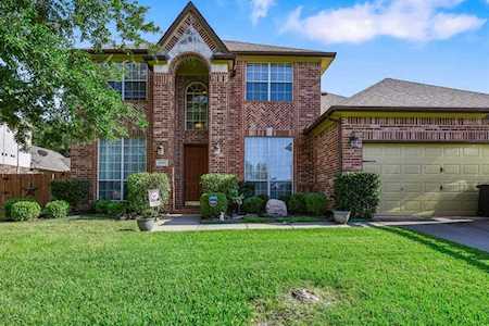 4302 Glencoe Road Corinth, TX 76208