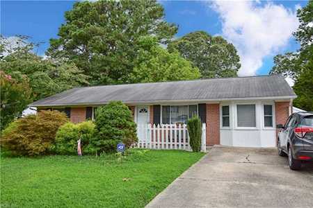 411 Dora Dr Newport News, VA 23602