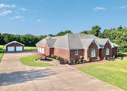 6084 Rock Springs Rd Smyrna, TN 37167