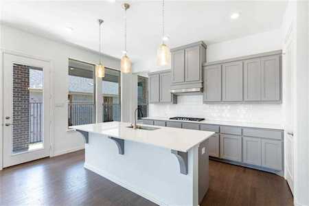 1015 Permian Lane Allen, TX 75013
