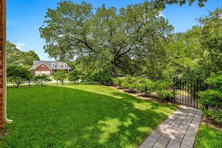 311 Owen Oaks Drive Lake Dallas, TX 75065