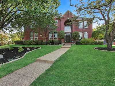 904 S Hollow Court Southlake, TX 76092