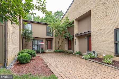 3189 Colchester Brook Ln Fairfax, VA 22031