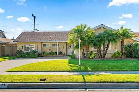 19831 Gloucester Lane Huntington Beach, CA 92646