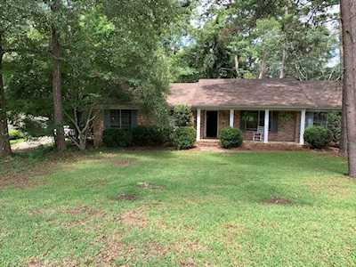 3834 Leane Dr Tallahassee, FL 32309
