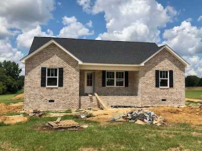 398 Blue Door Rd Portland, TN 37148