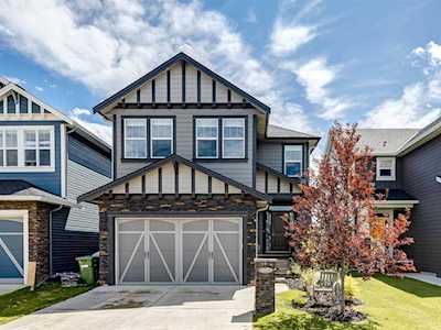1845 Reunion Terrace NW Airdrie, AB T4B 3P9