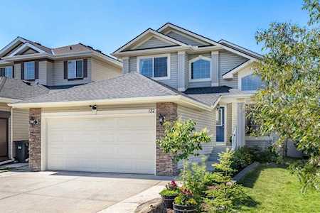 132 Citadel Meadow Bay NW Calgary, AB T3G 4Z5
