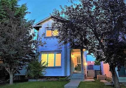 7179 Sierra Morena Blvd SW Calgary, AB T3H 3G6