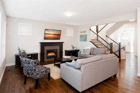 126 Reunion Green NW Airdrie, AB T4B 0M4