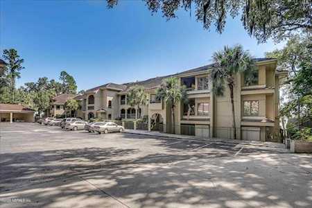 2099 Winterbourne Orange Park, FL 32073