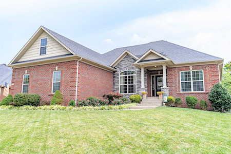 988 Morning Glory Ln Shelbyville, KY 40065