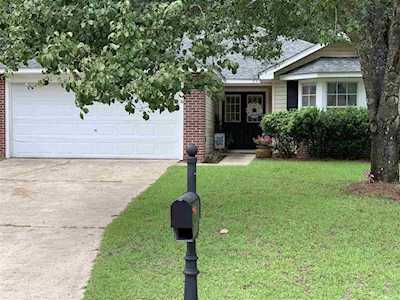 1858 Newman Ln Tallahassee, FL 32312