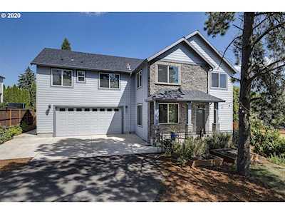8360 SW 6th Ave Portland, OR 97219
