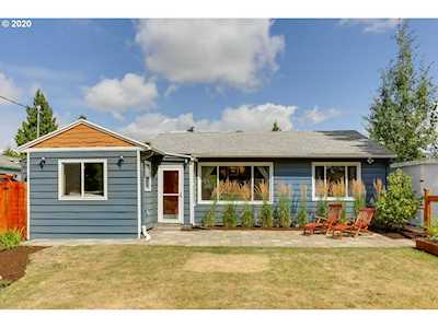 10541 NE Morris St Portland, OR 97220
