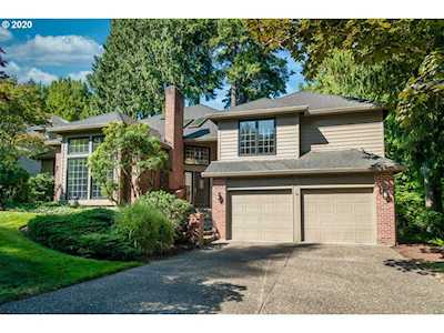 9033 SW Excalibur Pl Portland, OR 97219