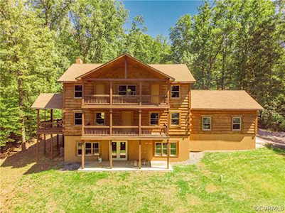 670 Bend of River Ln Louisa, VA 23093
