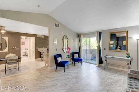 231 Horizon Ridge Parkway #2126 Henderson, NV 89012