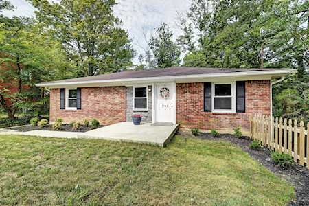 3702 Candlewood Way Louisville, KY 40299