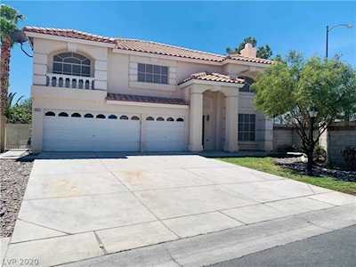 8337 Fawn Meadow Ave Las Vegas, NV 89149