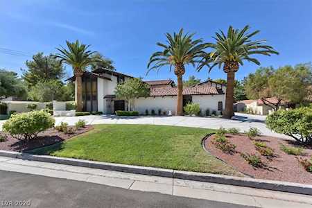 3016 La Mesa Dr Henderson, NV 89014