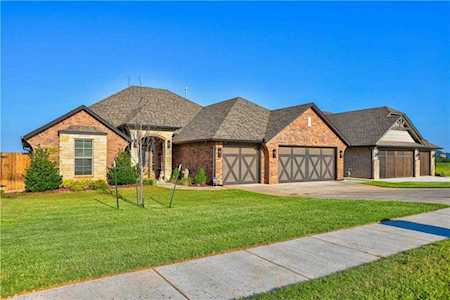 1212 N Wisteria Terrace Mustang, OK 73064