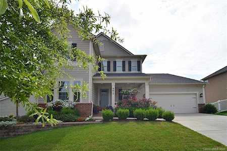 9617 Andres Duany Dr Huntersville, NC 28078