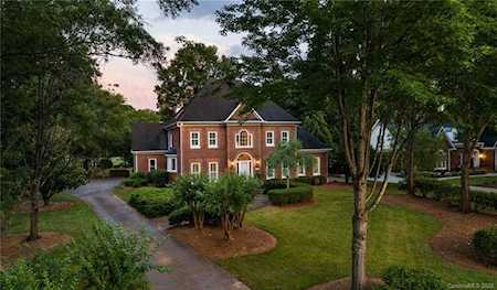 5817 Providence Country Club Dr Charlotte, NC 28277