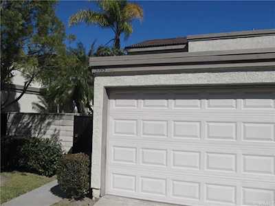 5593 E Vista Del Rio Anaheim Hills, CA 92807