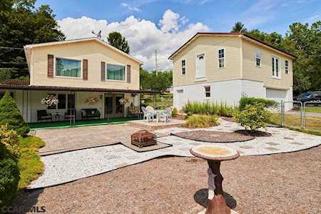 4221 School House Lane Spruce Creek, PA 16683