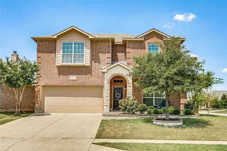 2253 Frosted Willow Lane Fort Worth, TX 76177