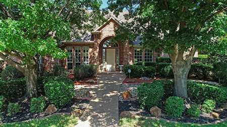901 Hidden Meadow Court Southlake, TX 76092