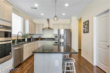 5619 Red Cedar St North Las Vegas, NV 89031